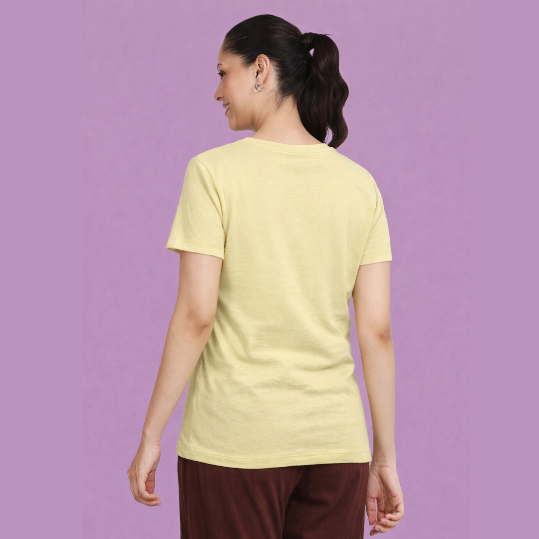 Pari - Women's Tee
