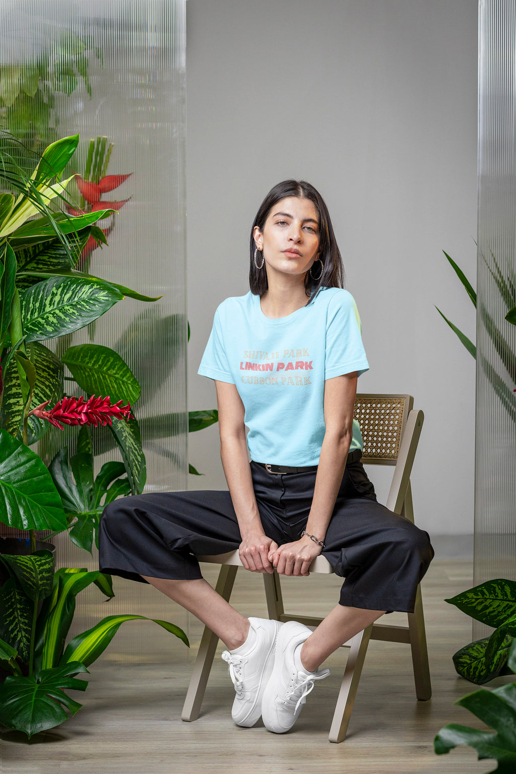 LP Legends - Round Neck Tee | Unisex Fit