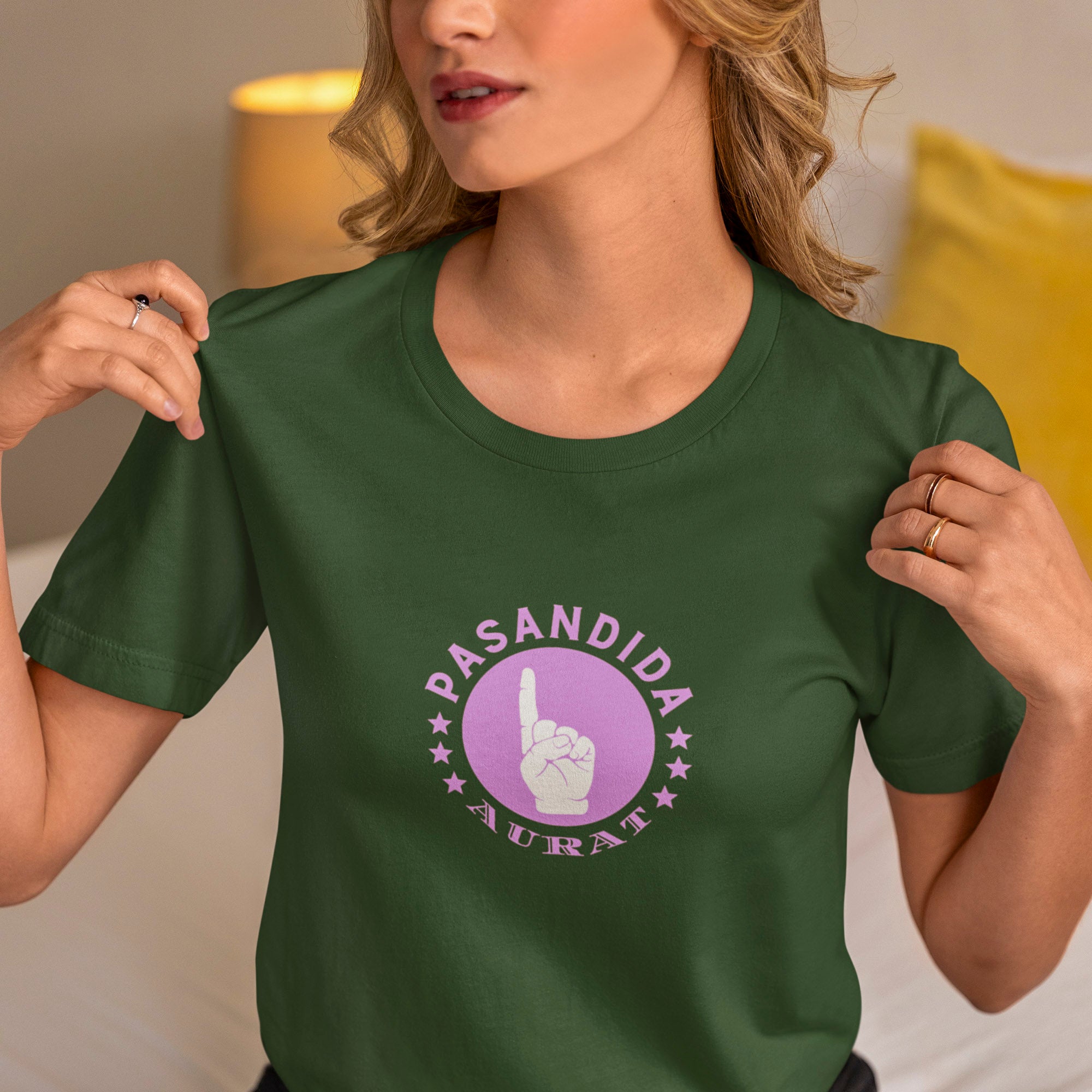 Pasandida Aurat - Women's Tee